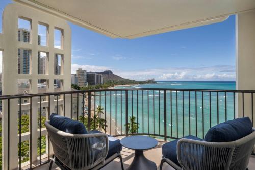 Newly Renovated Tower Premier Ocean View, Larger Guest room, 1 King
