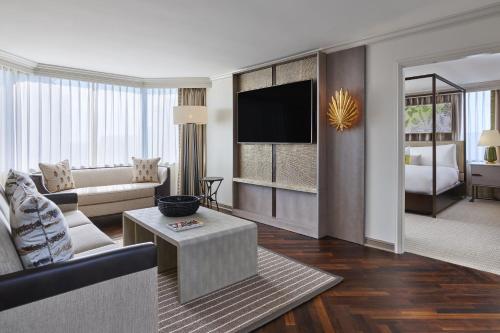 Buckhead & Peachtree Suite, 1 Bedroom Suite, 1 King
