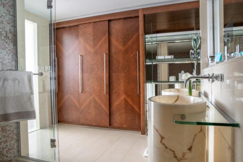 Panoramic Suite
