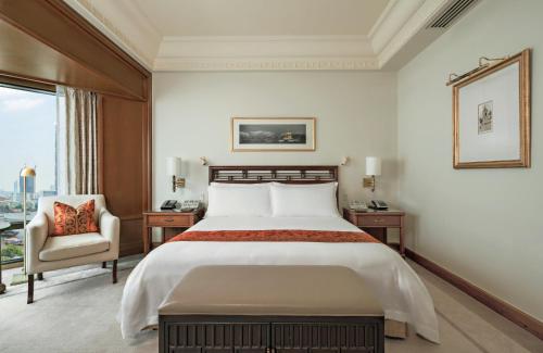 Deluxe King Suite