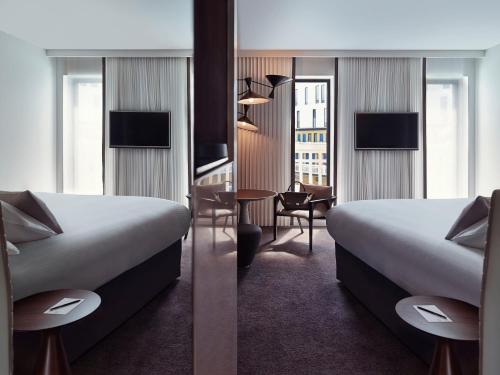 Deluxe King Room with Pool View
