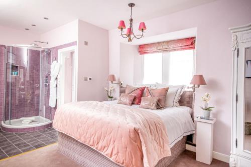 Three Bedroom Townhouse