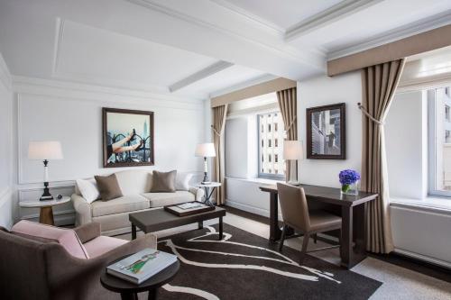 Avenue View Suite