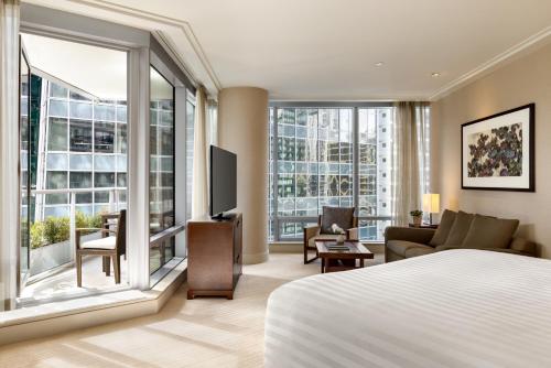 Executive King Room with Balcony
