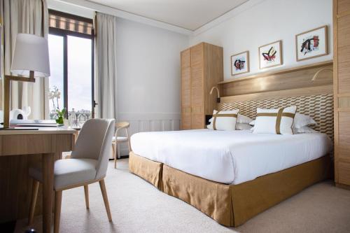 Superior Double or Twin Room with Garden View