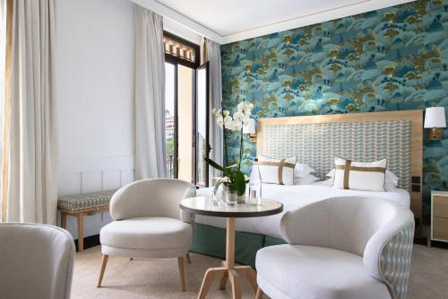 Deluxe Double or Twin Room with Sea View