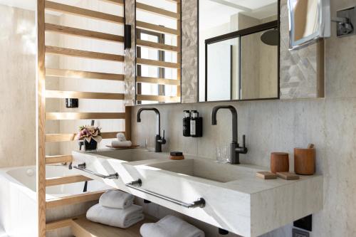 Junior Suite with Sea View
