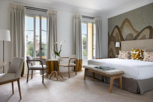 Deluxe Double or Twin Room with Garden View