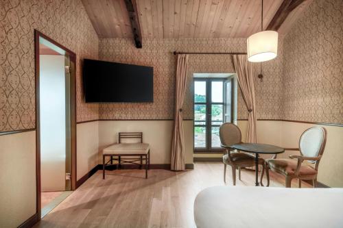 King Room with Garden View