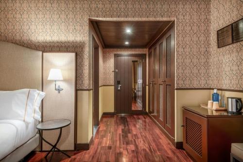 Deluxe Room Queen, Guest room, 1 Queen
