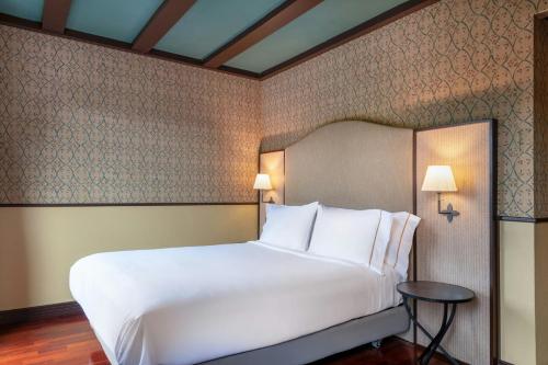 Deluxe Room Queen, Guest room, 1 Queen