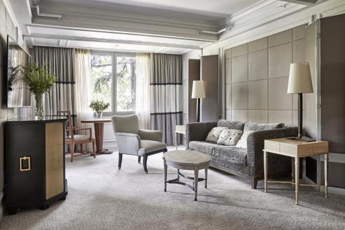Superior Suite (3 Adults)
