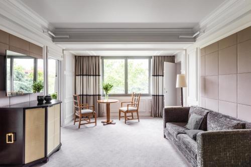 Superior Suite (3 Adults)