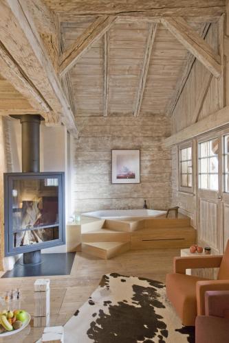 Three Bedroom Apartment