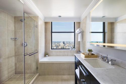 Club lounge access, Guest room, 2 Double