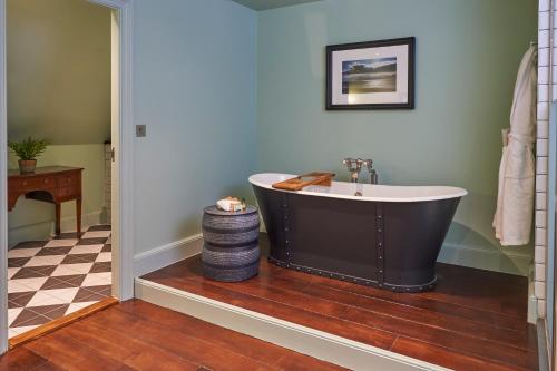 Signature Suite