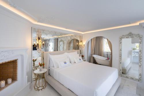 Delos Two Bedroom Villa with Private Pool and Sea View