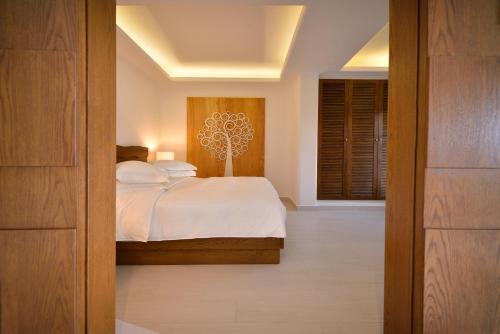 Amalia Five Bedroom Villa with Private Pool and Sea View