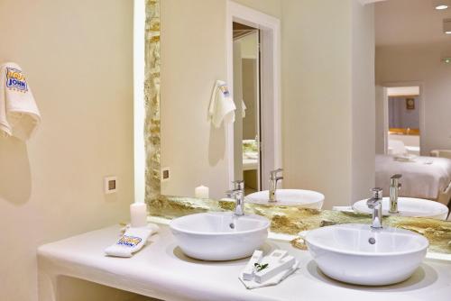 Amalia Five Bedroom Villa with Private Pool and Sea View