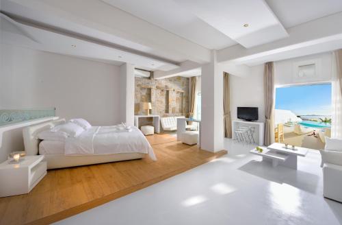 Two-Bedroom Executive Suite with Private Pool