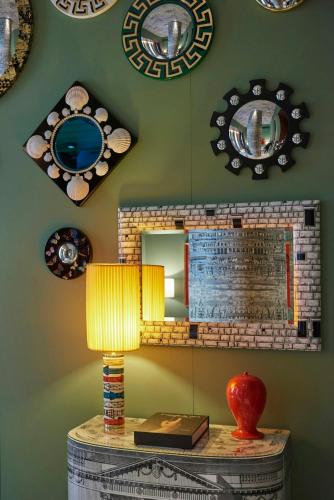 Fornasetti Suite