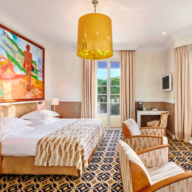 Panoramic Sea Room