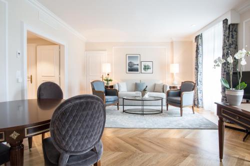 Premium Suite Club