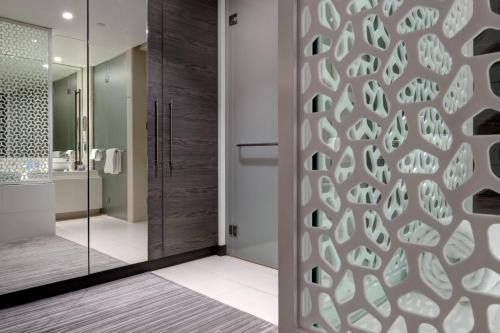 Deluxe Pool View Room with 100 AED Emaar Gift Card per stay