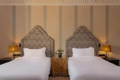 Grand Deluxe Twin Room