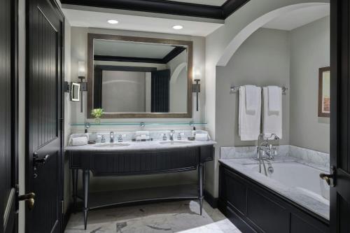 Executive One Bedroom Suite