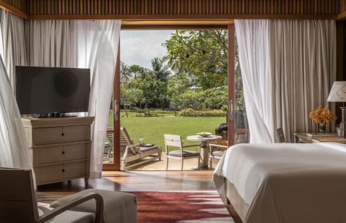 Garden View Ground Floor Two Twin Beds 
