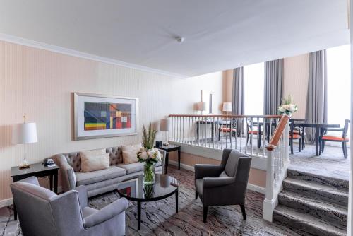 Duplex Suite