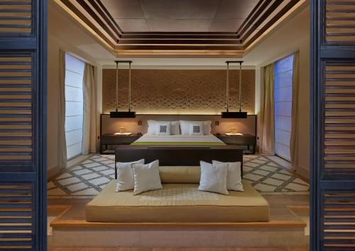 Mandarin Pool Villa