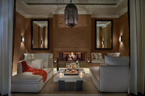 Two Bedroom Oriental Pool Villa