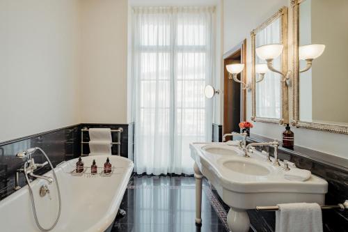 City King Room