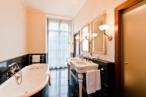 River King Room