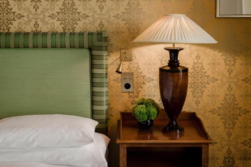 River Queen Room 