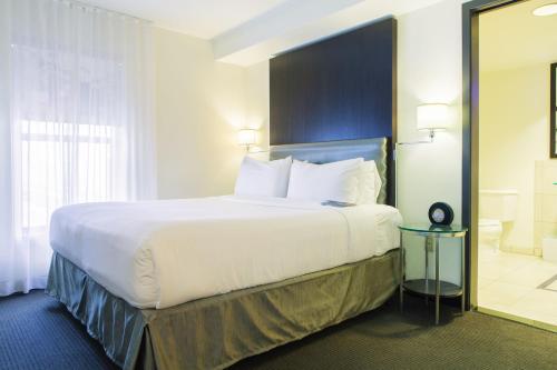 Aloft, Guest room, 1 King