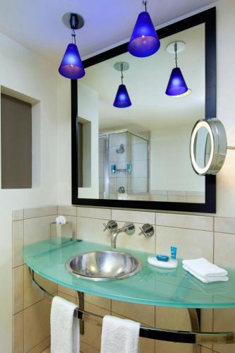 Aloft, Guest room, 1 King