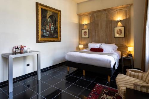 Privilege Queen Room