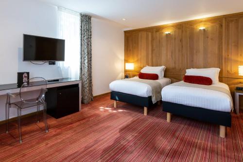 Privilege Twin Room