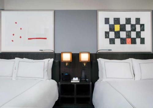 Deluxe Suite with Two Double Beds and Roll-in Shower - Mobility Access