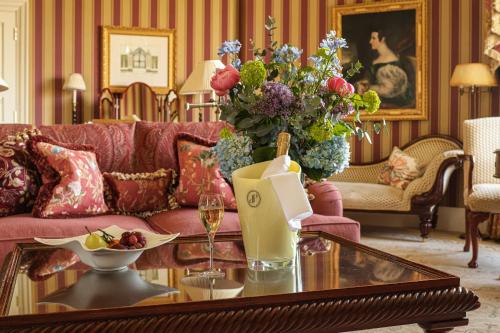 Grand Master Suite