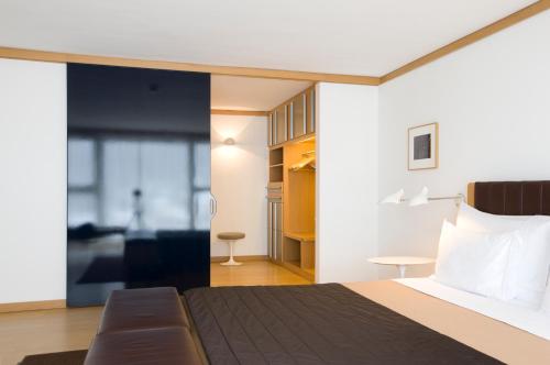 Village Suite