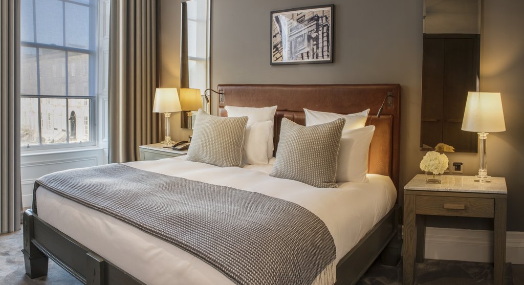 room_title_the-georgian-suite