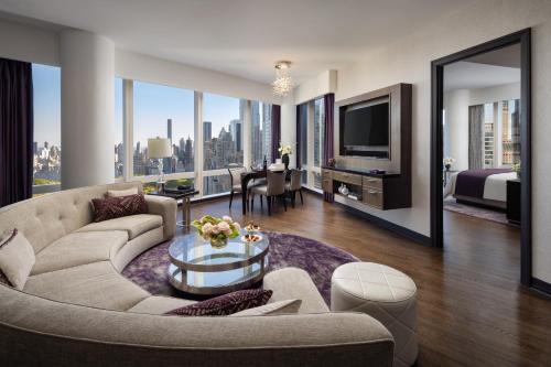 Two-Bedroom King-Twin Suite with Central Park View