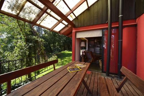 Chalet (6 Adults)