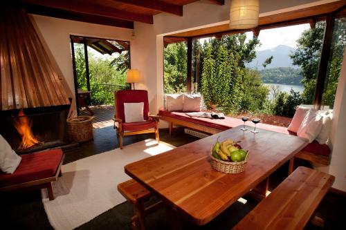 Chalet (6 Adults)