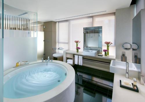 L600 Junior Suite King