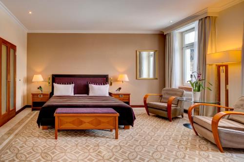 Deluxe Junior Suite